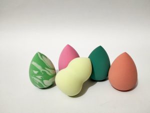 Premium 4 Pcs Beauty Blender Puff Set Soft Makeup Blender Puff for Flawless Application